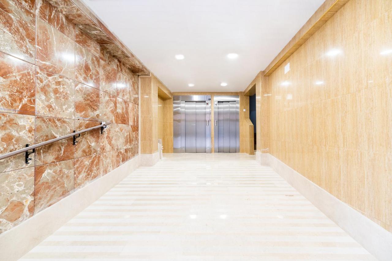 Piso Junto A Parque De Las Ciencias En Granada Kültér fotó