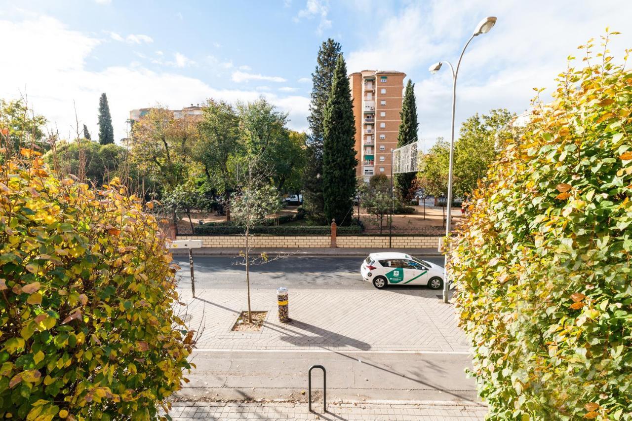 Piso Junto A Parque De Las Ciencias En Granada Kültér fotó