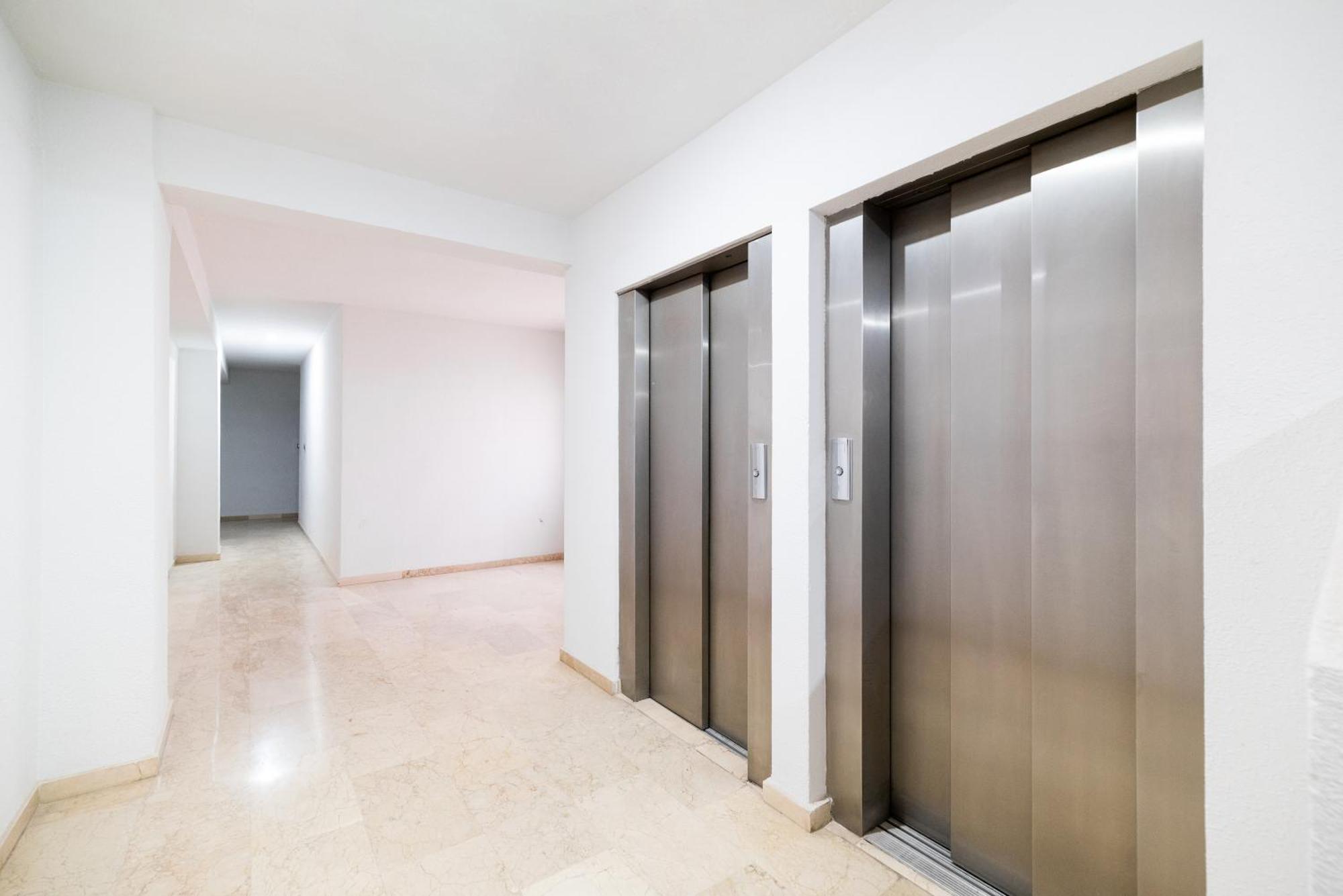 Piso Junto A Parque De Las Ciencias En Granada Kültér fotó